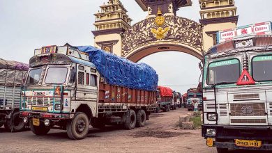 Photo of वीरगन्ज हुँदै ६ खर्ब ९४ अर्बको वस्तु तथा सामान आयात