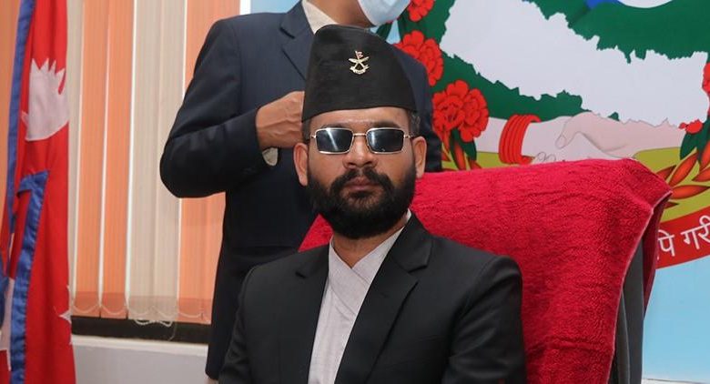 समानुपातिक सांसदसँग छलफल गर्दै प्रधानमन्त्री बालेन