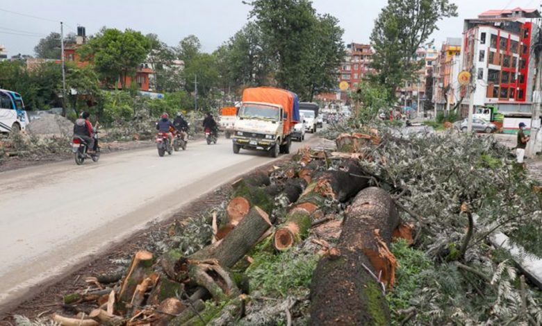 सूर्यविनायक धुलिखेल सडक विस्तार: घरटहरा हटाउन थालियो