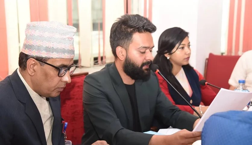 नेपाली झल्कने नामाकरण नगरे विद्यार्थी भर्नामा रोक लगाउने काठमाडौँ महानगरको चेतावनी
