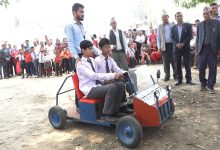 Photo of कक्षा १० अध्ययनरत विद्यार्थीले बनाए विद्युतीय गाडी