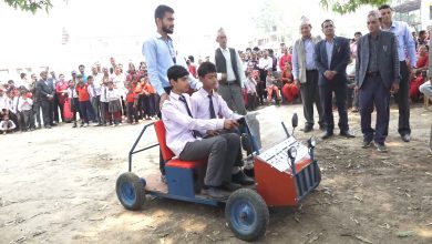 Photo of कक्षा १० अध्ययनरत विद्यार्थीले बनाए विद्युतीय गाडी