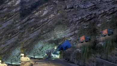 Photo of सिद्धबाबामा सुख्खापहिरो जाँदा एकतर्फी सडक अवरुद्ध