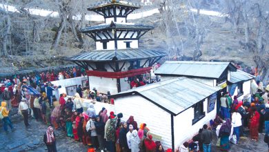 Photo of अत्यधिक चिसोमा पनि मुक्तिनाथ मन्दिरमा दर्शनार्थीको चहलपहल
