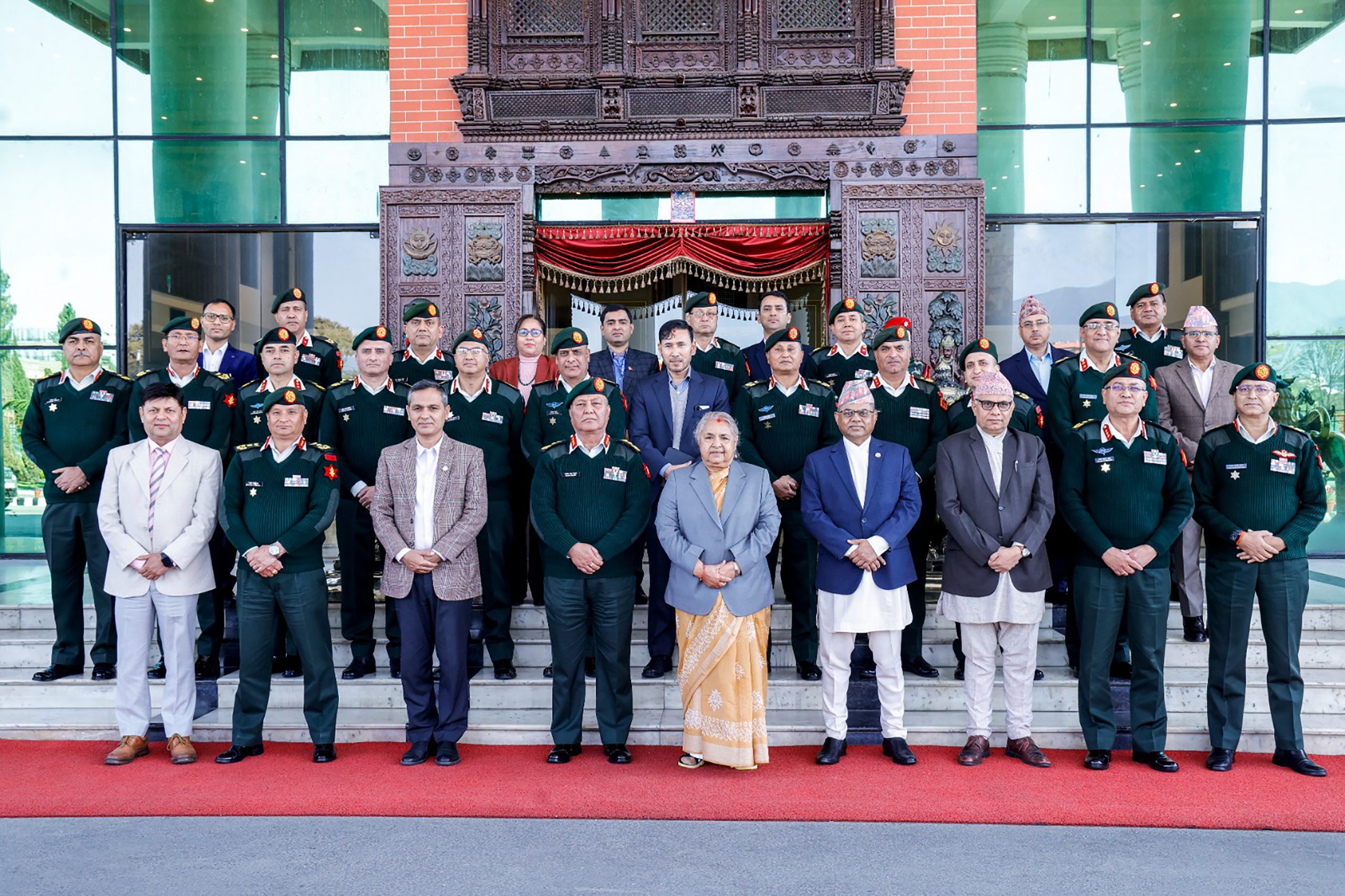 निर्वाचन सुरक्षाको जिम्मेवारी पूरा गर्न सेनालाई प्रधानमन्त्रीको निर्देशन