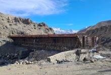 Photo of कोरला नाका जोड्ने घमी खोला पुल अन्तिम चरणमा