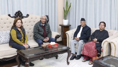 Photo of सभापति देउवा र अध्यक्ष ओलीबीच भेटवार्ता