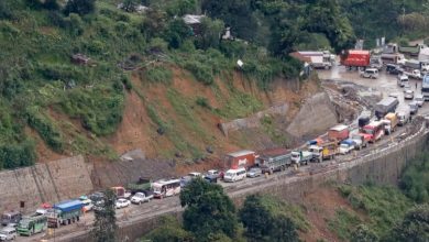Photo of नागढुङ्गा नौबिसे सडक दैनिक पाँच घण्टा बन्द हुने