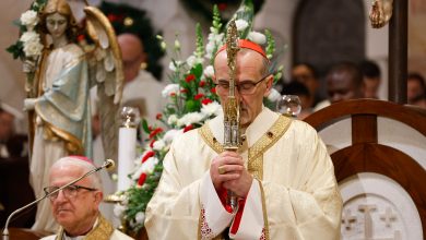 Photo of बेथलेहेमले गाजा युद्धपछि पहिलो पटक क्रिसमस मनाउँदै