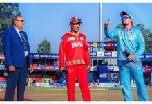 Photo of टस जितेर लुम्बिनी विरुद्ध ब्याटिङ गर्दै काठमाडौँ गोर्खाज्