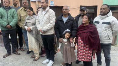 Photo of सञ्चारमन्त्री खरेलद्वारा दिवङ्गत पत्रकार रजकको परिवारसँग छलफल