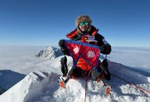 Photo of कृत्रिम खुट्टाकै सहारामा सातै महादेशका शिखर आरोहण