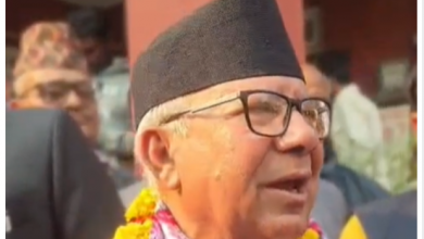 Photo of पूर्व प्रधानमन्त्री नेपालको उम्मेदवारी खारेजको माग गर्दै निर्वाचन अधिकृतको कार्यालयमा उजुरी