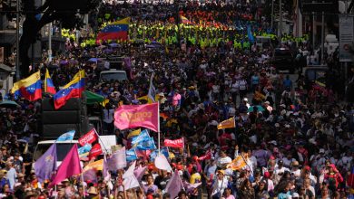 Photo of ट्रम्पको घोषणाः भेनेजुएलाबाट करोडौँ ब्यारेल तेल बजारमा