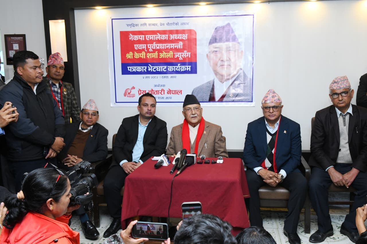 जुनसुकै अवस्थामा पनि एमाले चुनावमा होमिन्छ : एमाले अध्यक्ष ओली