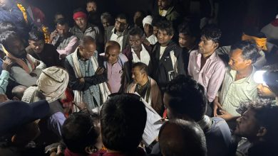 Photo of राति अबेरसम्म मतदाता माझ काँग्रेस सभापति थापा  