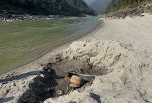 Photo of त्रिशूलीमा भेटिएको बसको आज पनि उत्खनन