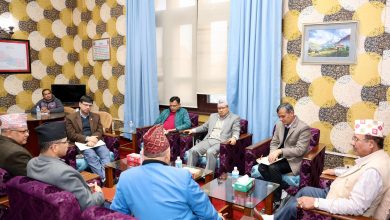 Photo of निर्वाचनको तयारीबारे गृहमन्त्री र आयोग पदाधिकारीबीच छलफल