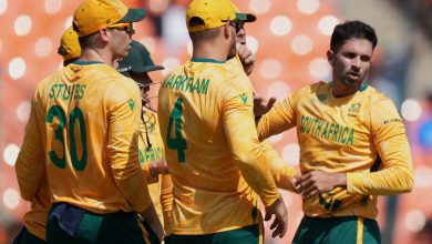 Photo of अफगानिस्ताविरुद्ध सुपर ओभरमा दक्षिण अफ्रिकाको  रोमाञ्चक जित