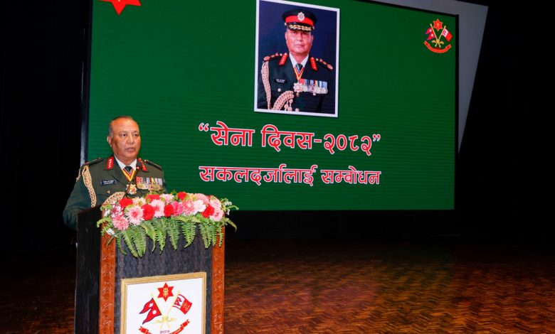 निर्वाचन शान्तिपूर्ण रुपमा सम्पन्न गराउन प्रधानसेनापतिको विशेष निर्देशन निर्वाचन शान्तिपूर्ण रुपमा सम्पन्न गराउन प्रधानसेनापतिको विशेष निर्देशन