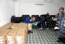 Photo of १ सय ६५ वटै क्षेत्रमा निर्वाचन सामग्री पुगिसक्यो: निर्वाचन आयोग