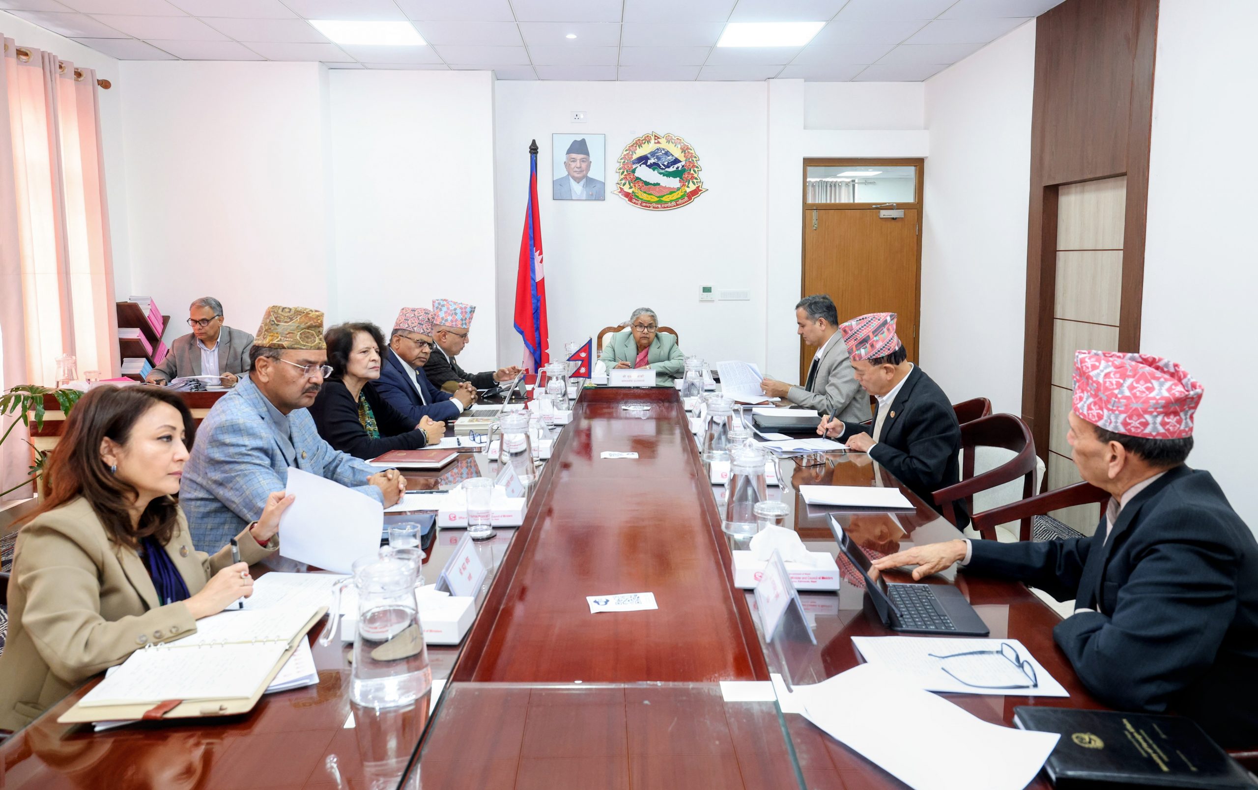 प्रतिनिधि सभा निर्वाचनका लागि तीन दिन सार्वजनिक बिदा