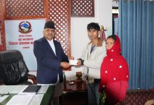 Photo of सुवासलाई ११ वर्षको पर्खाइपछि आमाको नामबाट नागरिकता