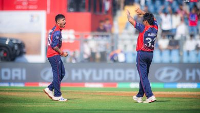 Photo of इङ्ल्याण्डसँगको जारी खेलमा नेपालले लियो तेश्रो विकेट