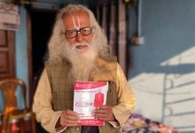 Photo of घरदैलोमा व्यस्त ८३ वर्षीय उम्मेदवार हिरण्यप्रसाद