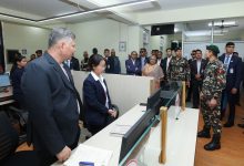 Photo of प्रधानमन्त्रीद्वारा जिल्ला प्रशासन कार्यालयको सेवा प्रवाहको अवस्था निरीक्षण