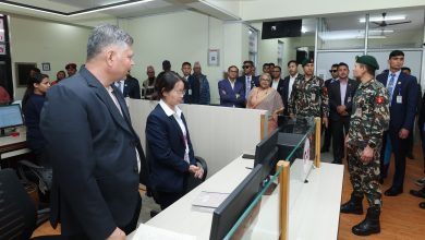 Photo of प्रधानमन्त्रीद्वारा जिल्ला प्रशासन कार्यालयको सेवा प्रवाहको अवस्था निरीक्षण