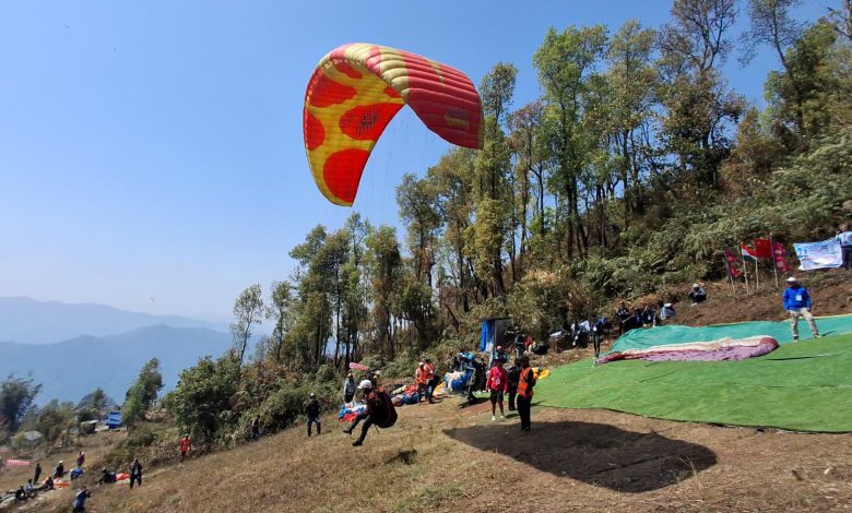 Photo of प्याराग्लाइडिङ प्रतियोगितामा ७ राष्ट्रका ९० पाइलट सहभागी