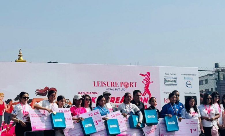 Photo of हाफ म्याराथनमा सन्तोषी श्रेष्ठ पहिलो