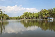 Photo of पर्यटकको रोजाइमा रास ताल