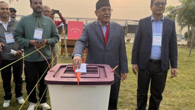 Photo of प्रचण्डद्वारा मतदान: निर्वाचन शान्तिपूर्ण रूपमा सम्पन्न गर्न सबैसँग आग्रह