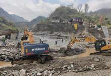 Photo of अबरुद्ध बिपी राजमार्गमा बिहानदेखि यातायात सञ्चालनमा