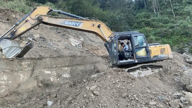 Photo of सवारीसाधान आवागमनमा रोक लगाएर धुलिखेल–खावा सडक स्तरोन्नति थालियो