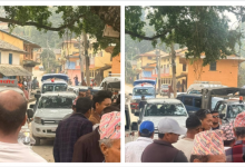 Photo of मतदान अधिकृतको हस्ताक्षर नभएका मतपत्र भेटिएपछि सन्धिखर्क–४ मा मतदान रोकियो