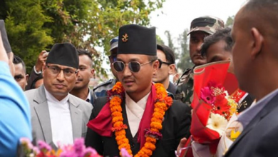 Photo of सेवा प्रवाह सरल र भ्रष्टाचारप्रति शून्य सहनशीलता अपनाउन गृहमन्त्री गुरुङको निर्देशन