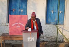 Photo of पूर्वमन्त्री राजेन्द्र राईद्वारा मतदान