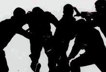 Photo of मकवानपुरको मनहरीमा प्रहरी र लागुऔषध सेवनकर्ताबीच झडप