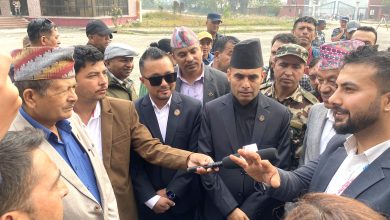 Photo of मन्त्री डा. तिमिल्सिनाद्वारा सुरक्षण मुद्रण केन्द्रको निरीक्षण, राजस्व तिरेको २४ घण्टाभित्र छाप्न सुरु