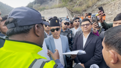 Photo of विपी राजमार्गमा गृहमन्त्री गुरुङको स्थलगत अनुगमन