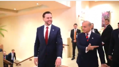 Photo of पाकिस्तानी प्रधानमन्त्री र अमेरिकी उपराष्ट्रपति भान्सबीच भेटवार्ता