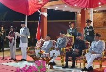 Photo of नवनियुक्त उपसभामुख रुबीकुमारी ठाकुरले लिनुभयो पद तथा गोपनीयताको शपथ