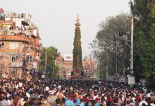 Photo of ललितपुरमा रातो मच्छिन्द्रनाथ जात्रा सुरु, रथ तानेर गाबल पुर्‍याइयो