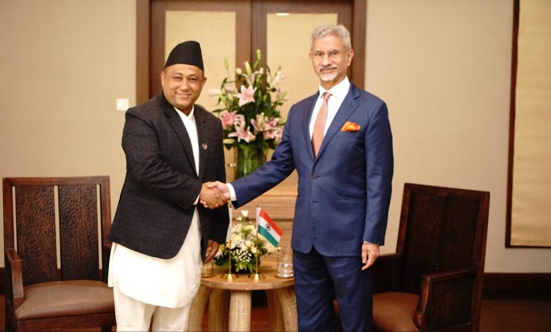 भारतीय विदेशमन्त्री एस जयशंकर र नेपालका परराष्ट्रमन्त्री खनालबीच भेटवार्ता