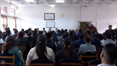 Photo of रास्वपाका सांसदहरु र मन्त्रीहरुबीच नयाँ कार्यक्रम र बजेट विनियोजनबारे छलफल