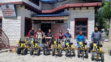 Photo of मुस्ताङका किसानलाई अनुदानमा हाते ट्याक्टर