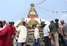 Photo of बौद्ध र स्वयम्भूमा श्रद्धालुको घुइँचो